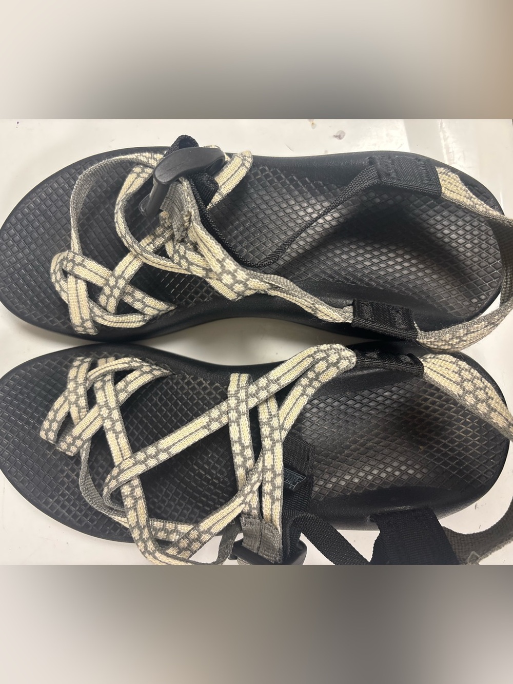 Chacos Women's Black Sandals with Cream Patterned Straps